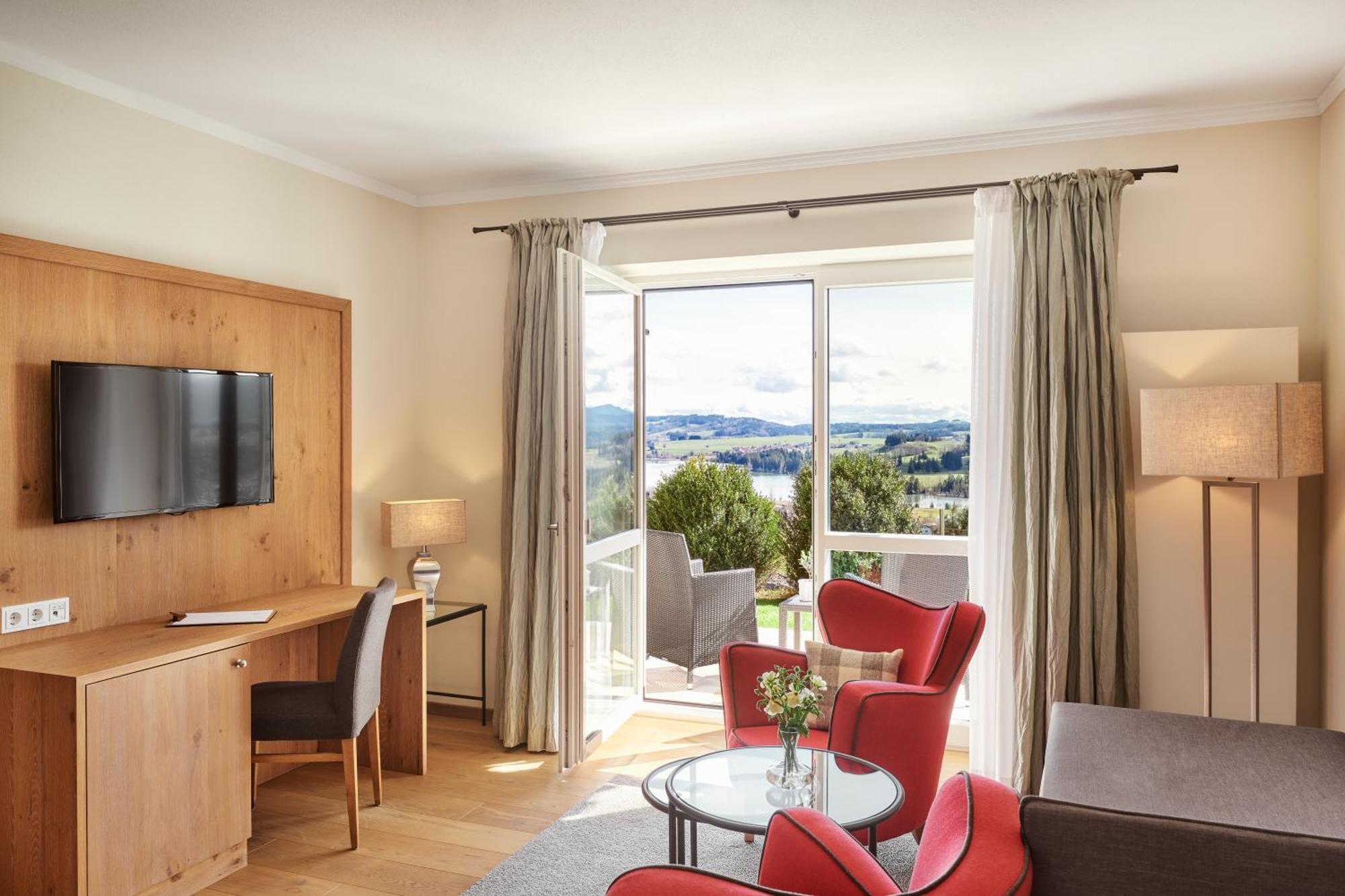 Hotel Auf Der Gsteig Gmbh レヒブルック エクステリア 写真